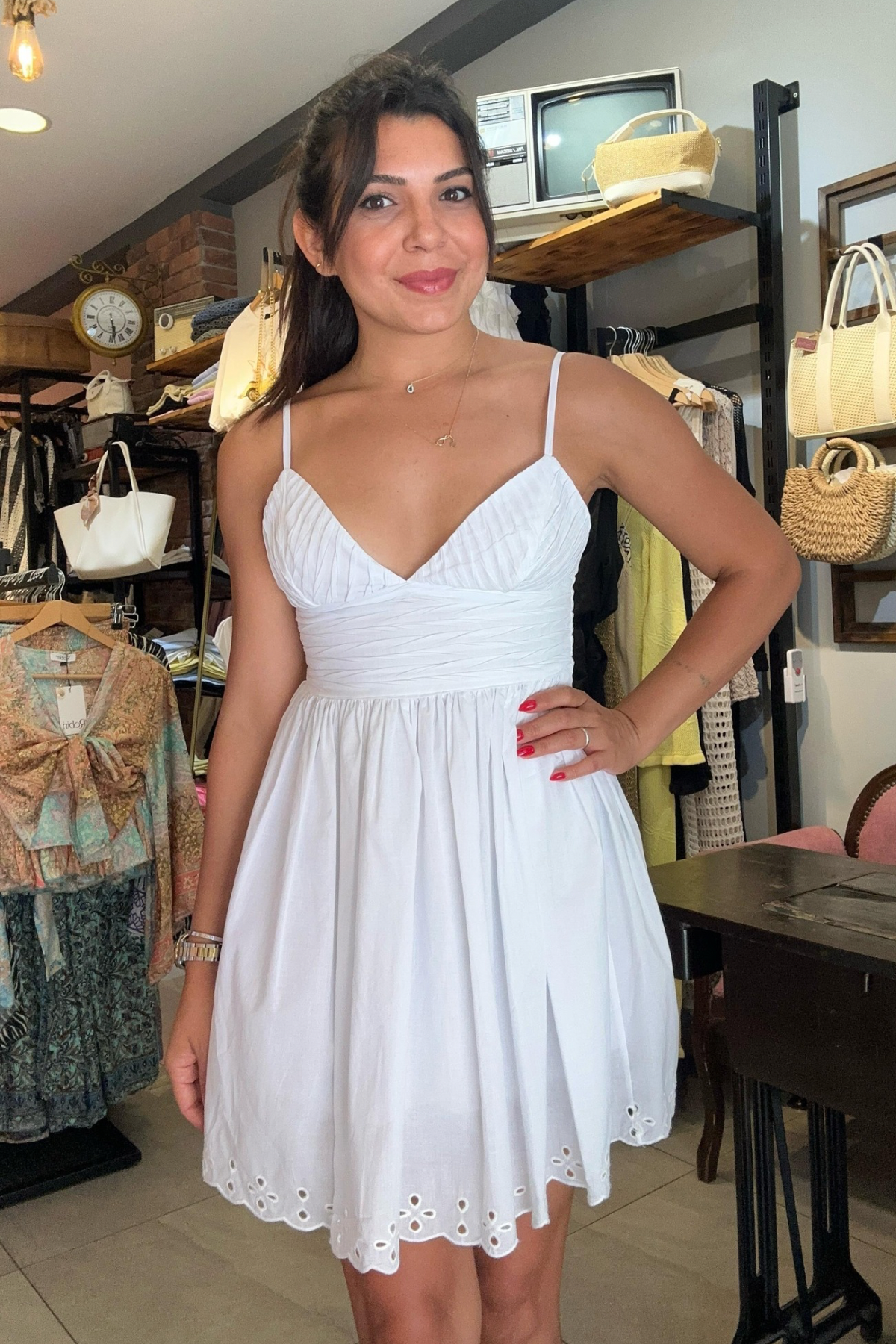 Beyaz Askılı Mini Elbise 