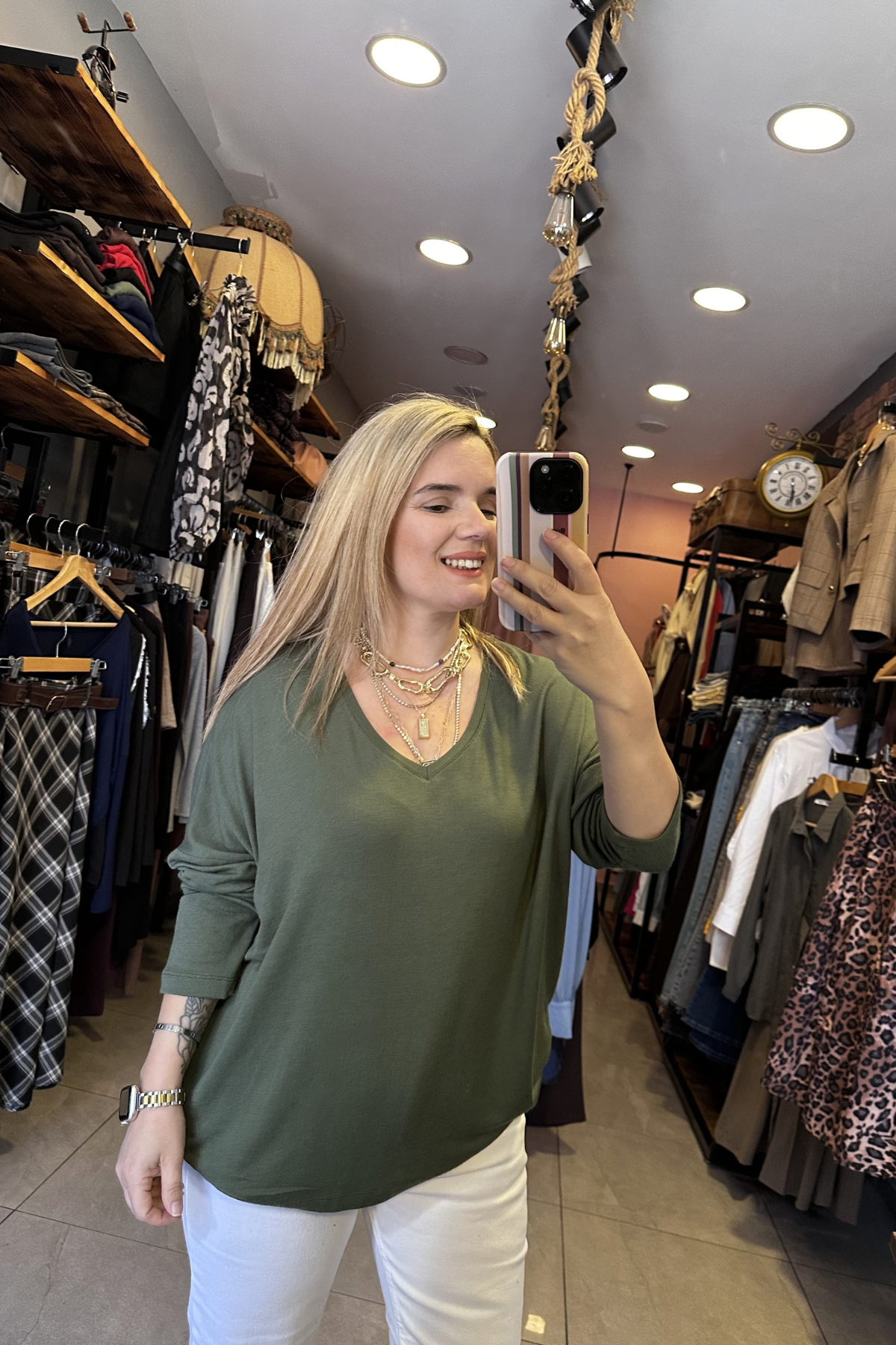 İthal Kumaş V Yaka Oversize Bluz - Yeşil