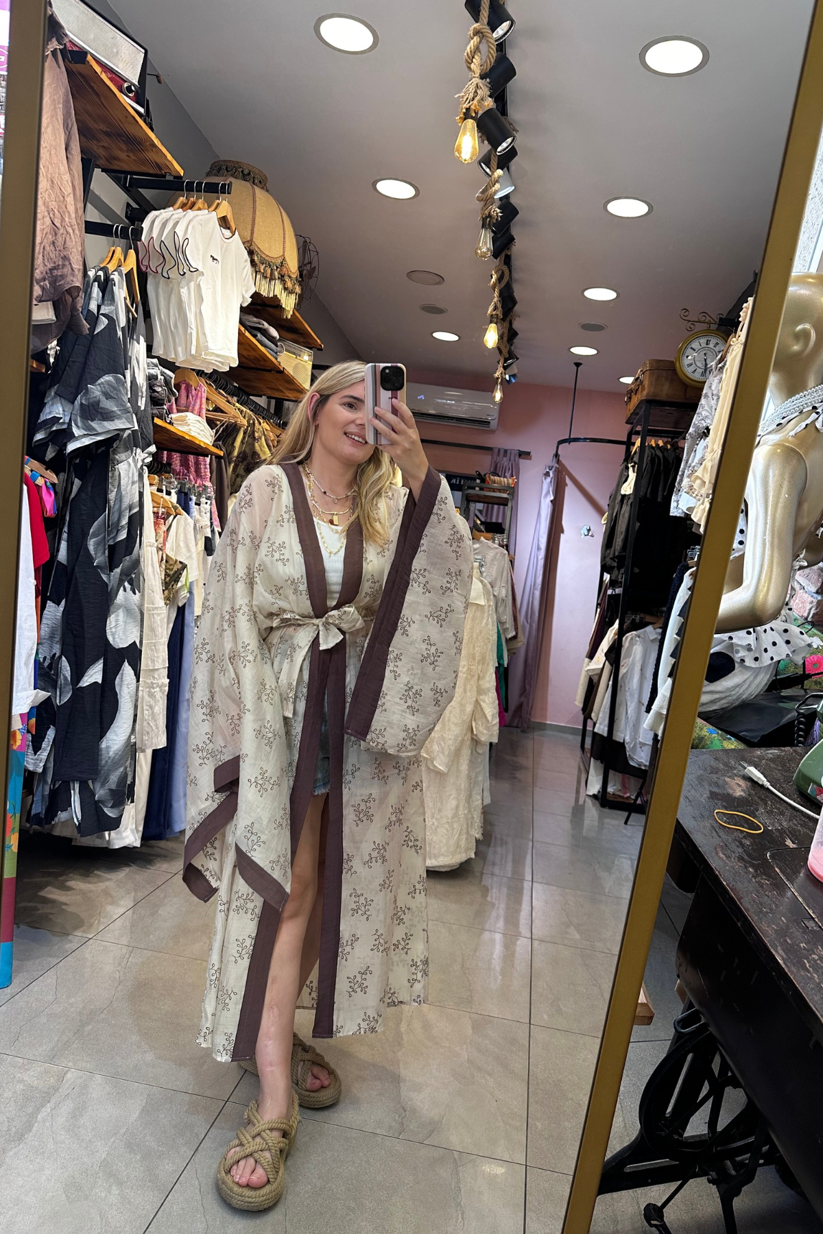 Nakış İşlemeli Kimono Taş