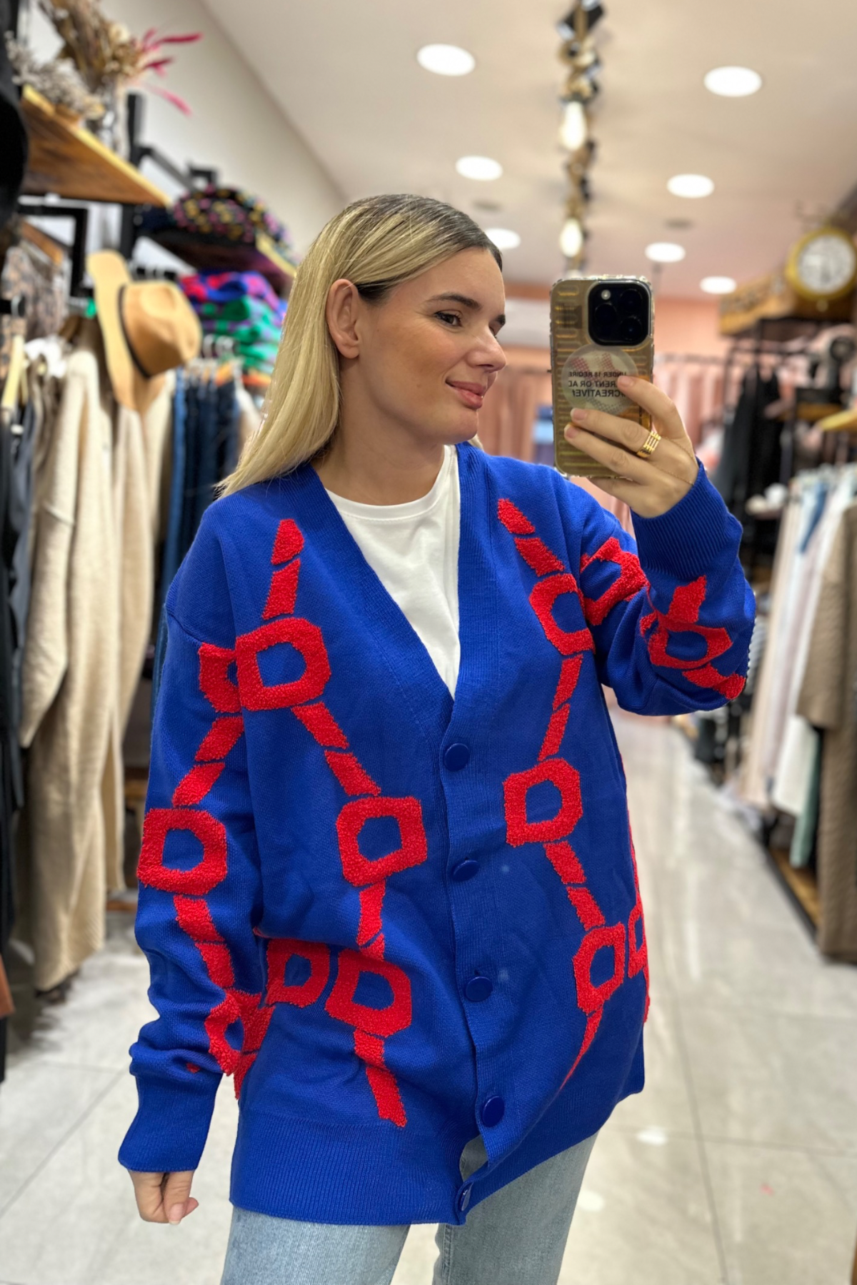 Saks kırmızı detay hırka