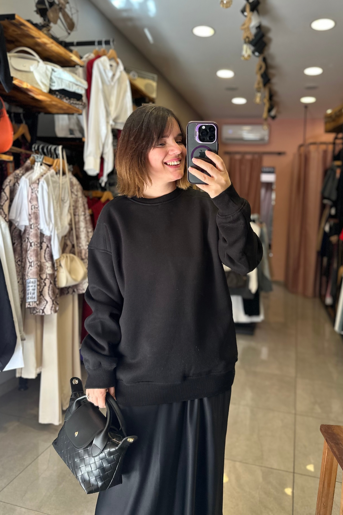 Şardonlu Bisiklet Yaka Sweat - SİYAH