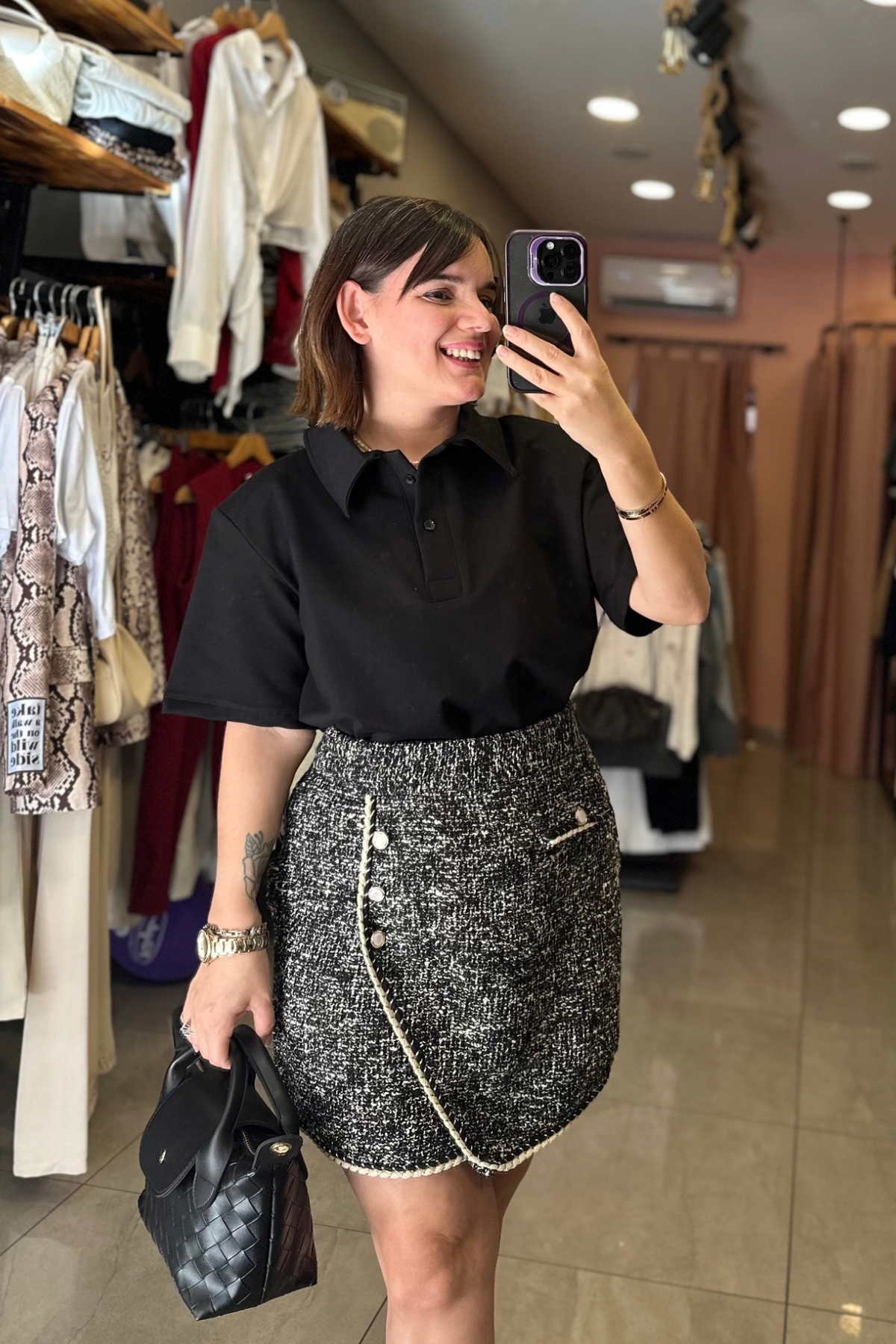 Tüvit Düğme Detay Etek