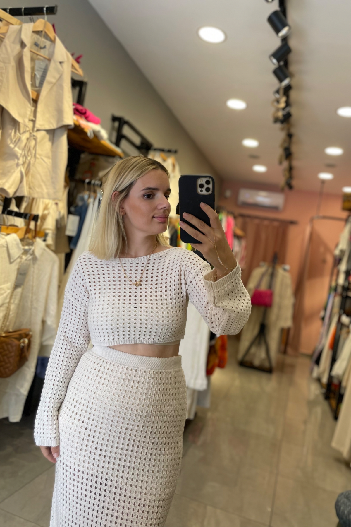 Ajurlu Ekru Triko Takım