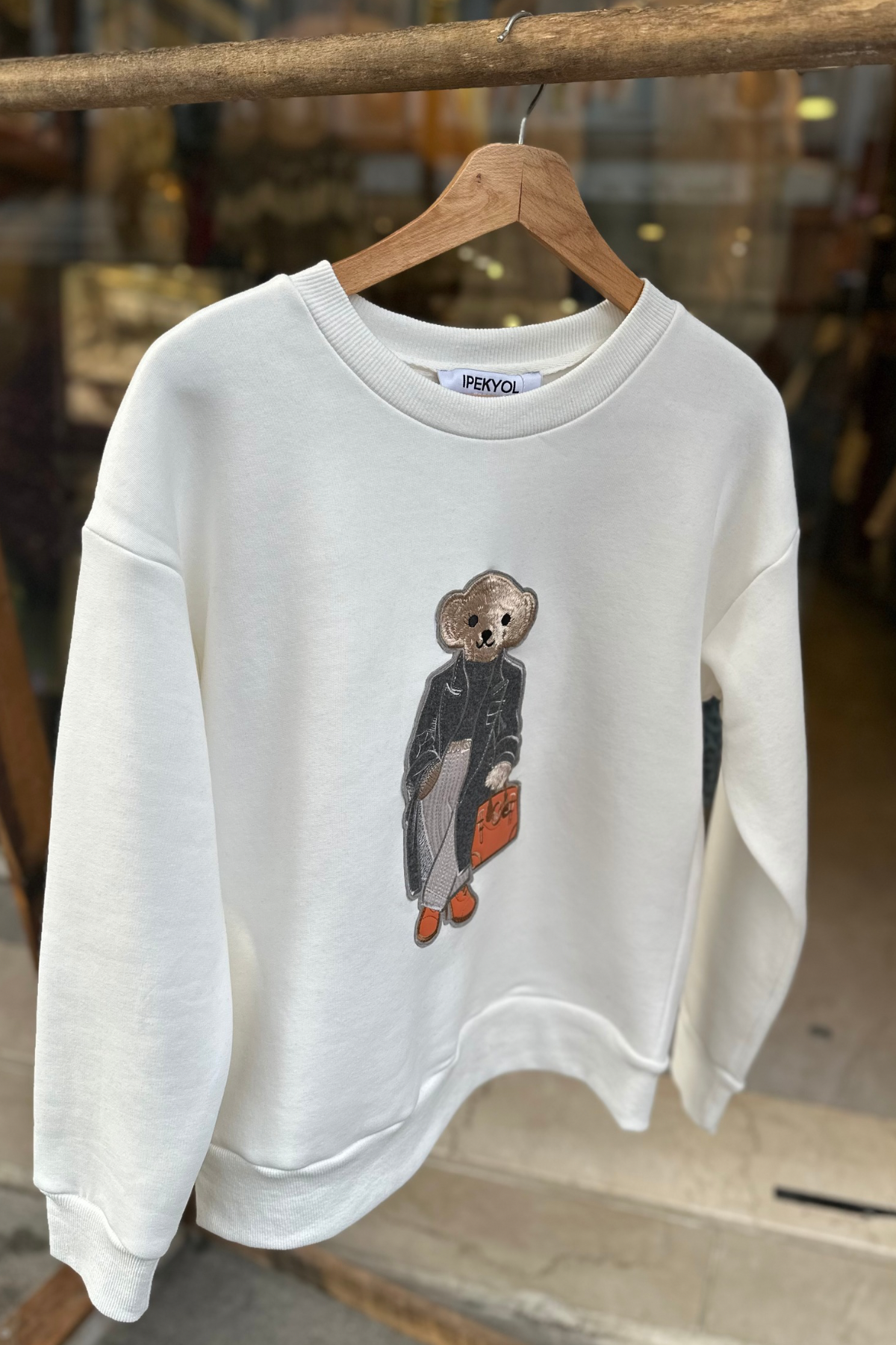 Beyaz Teddy Bear Baskılı Sweat