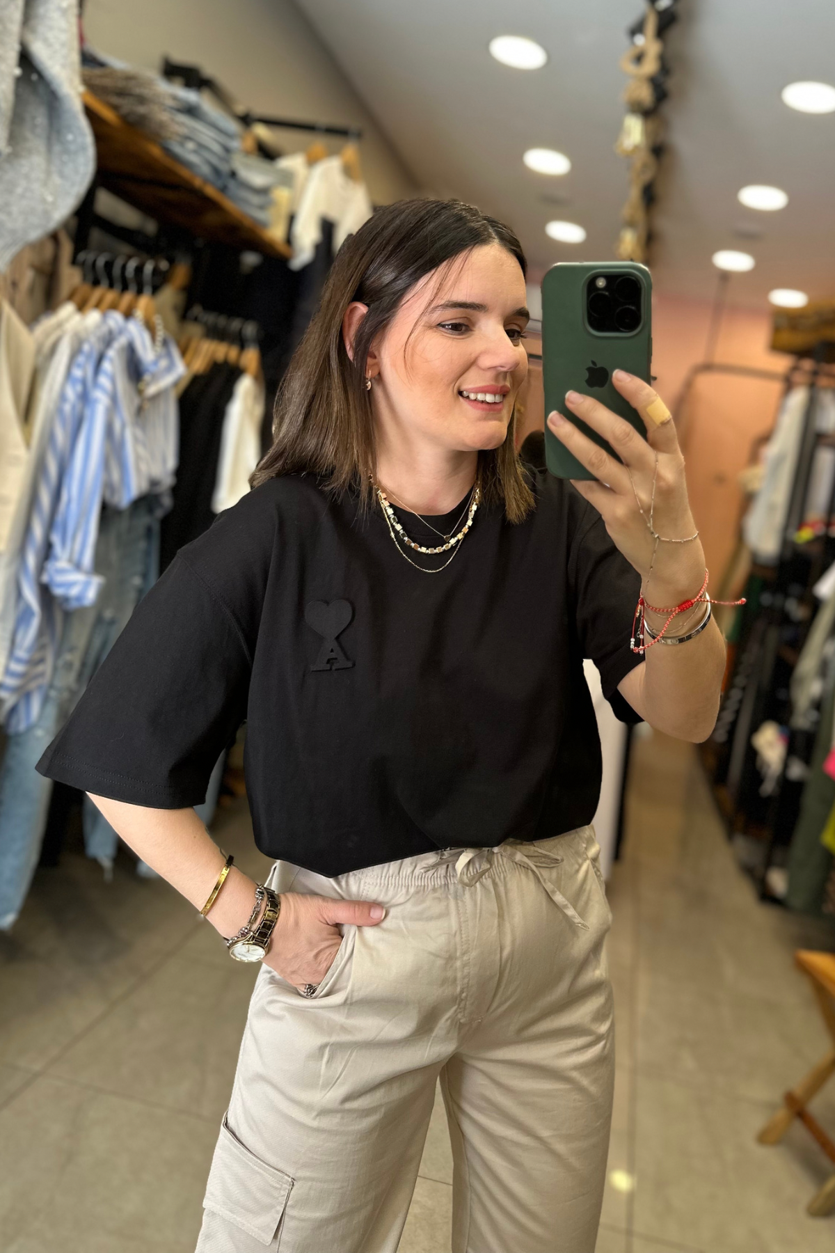 Gofre Kabartma Kalp Detay Siyah Oversize Tişört 