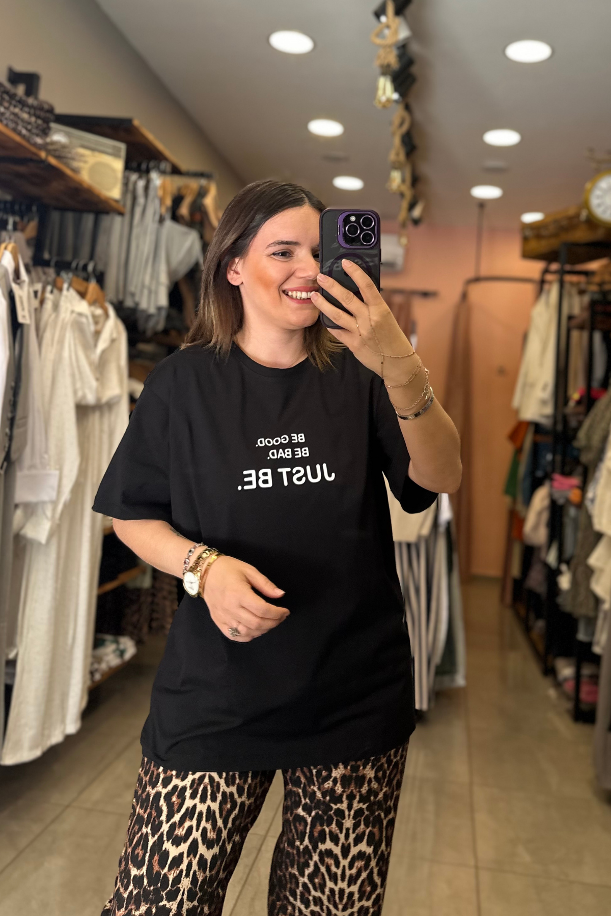 Just Be Siyah Tişört