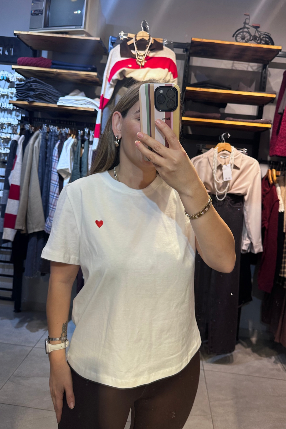 Kalp İşleme Detay Beyaz Basic 