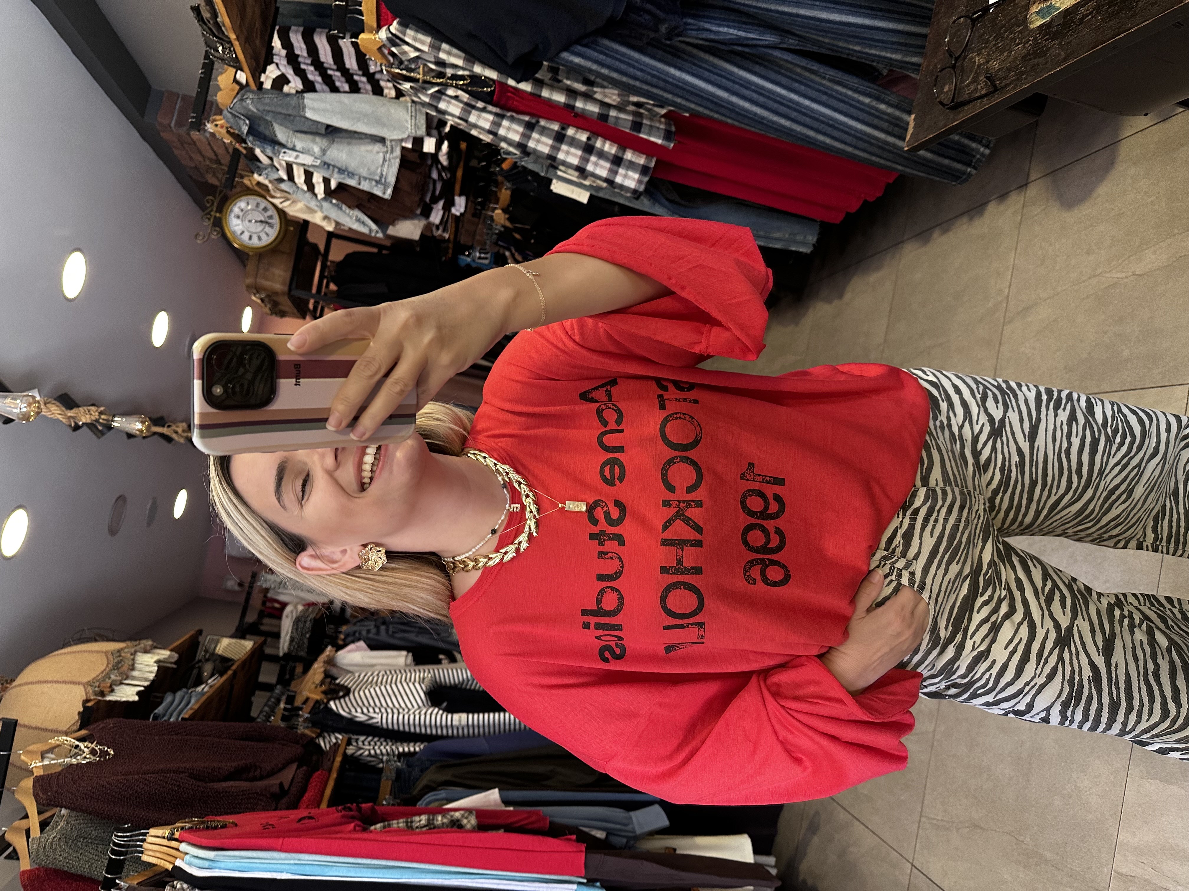 Kırmızı Yazı Basılı Oversize T-Shirt