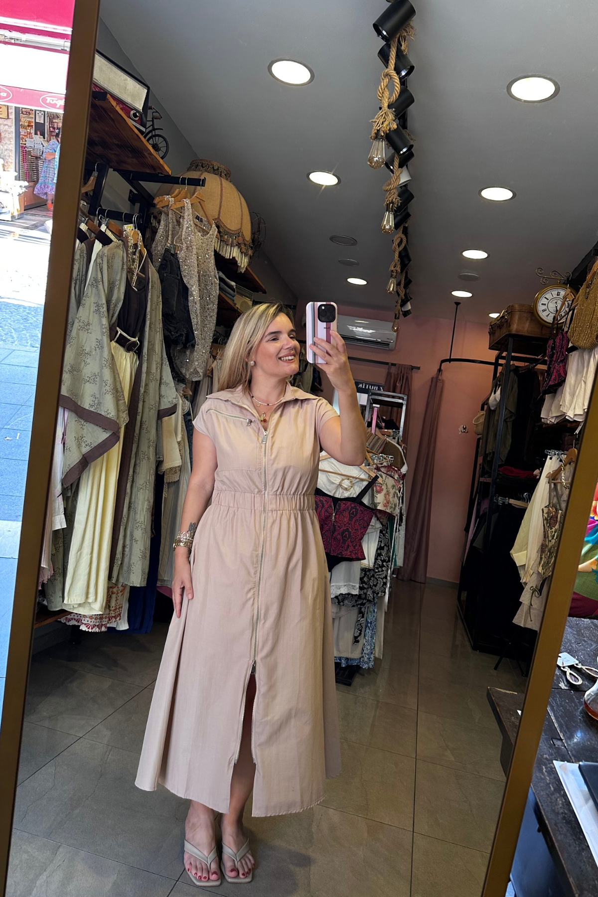 Paraşüt Kumaş Polo Yaka Beli Lastikli Elbise Bej