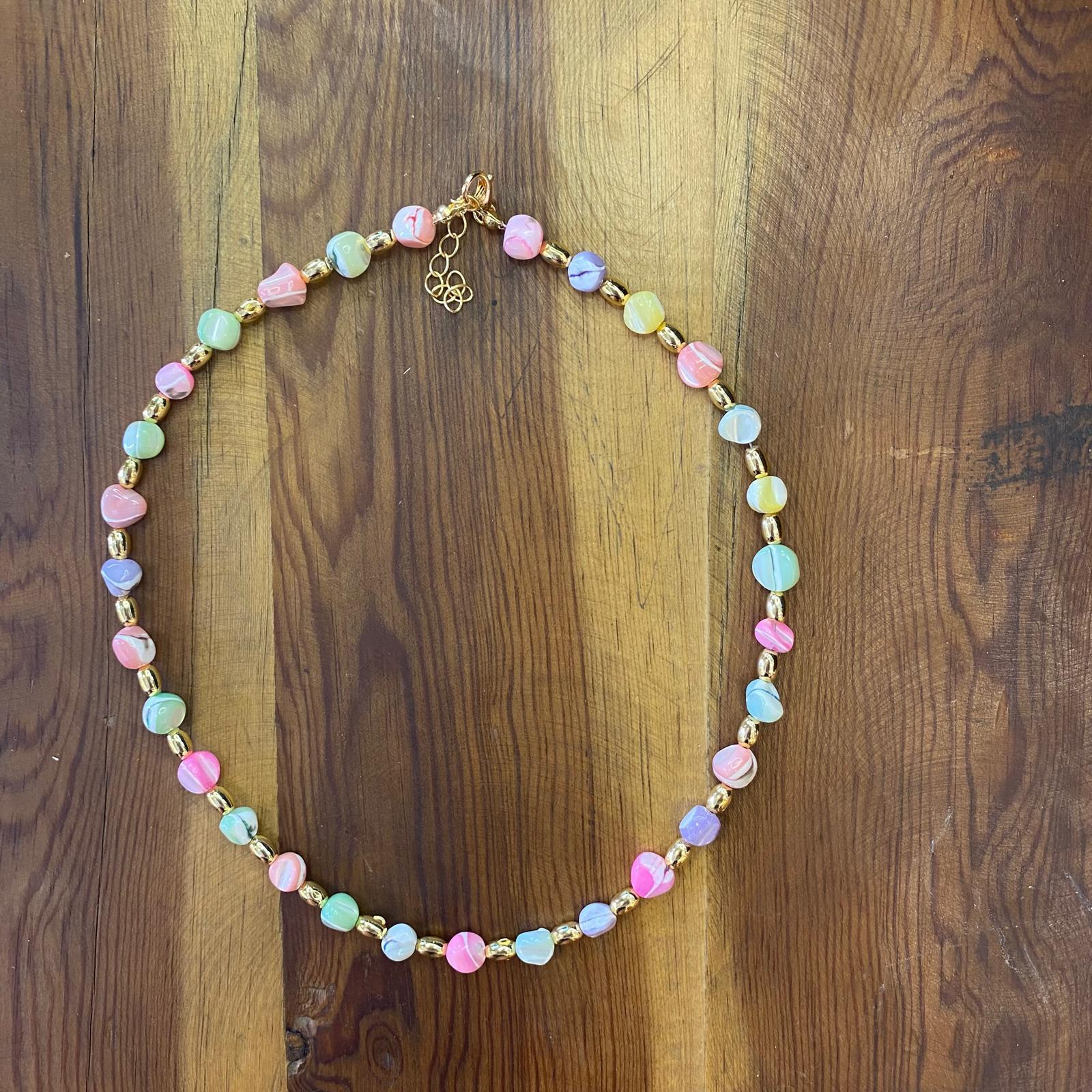 Renkli Boncuklu Kolye