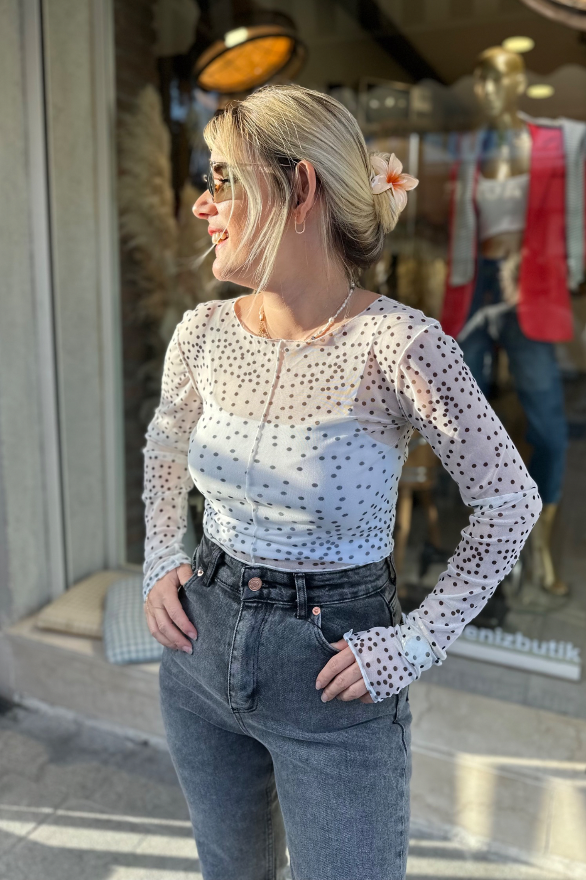 Transparan Puantiyeli Bluz