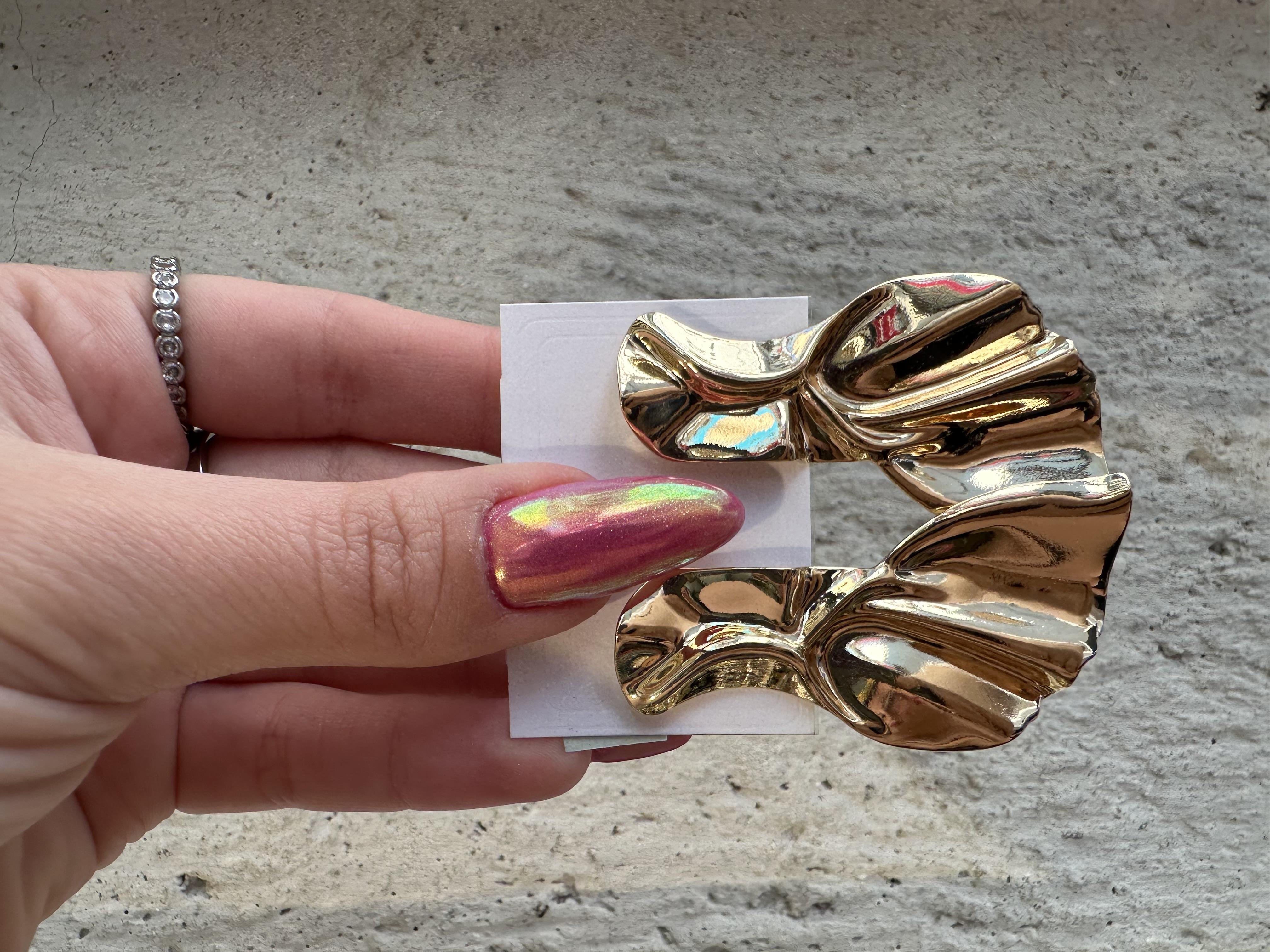 Yelpaze Model Gold Renk Çelik Küpe