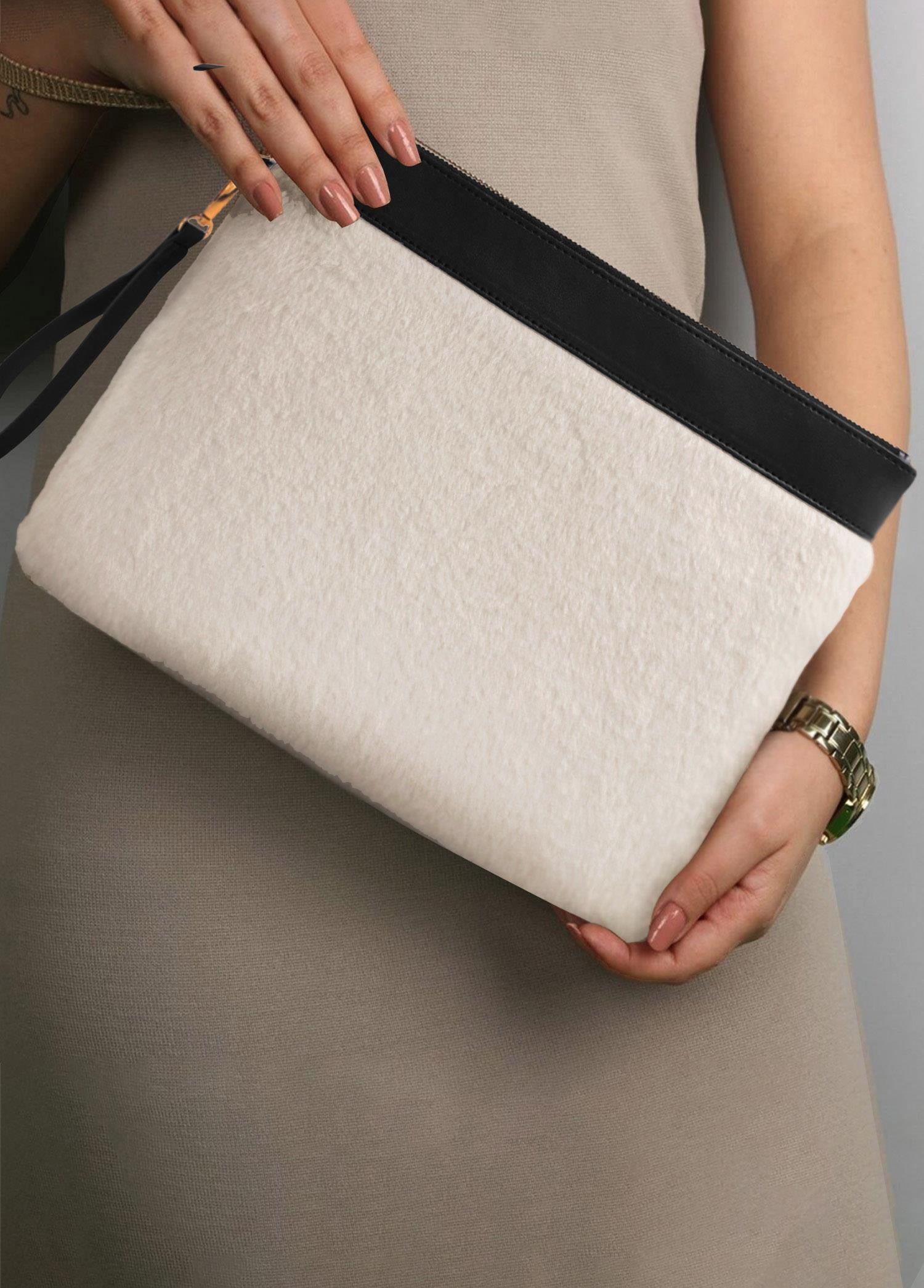 The Mia Peluş Clutch Çanta Beyaz 26x33 cm