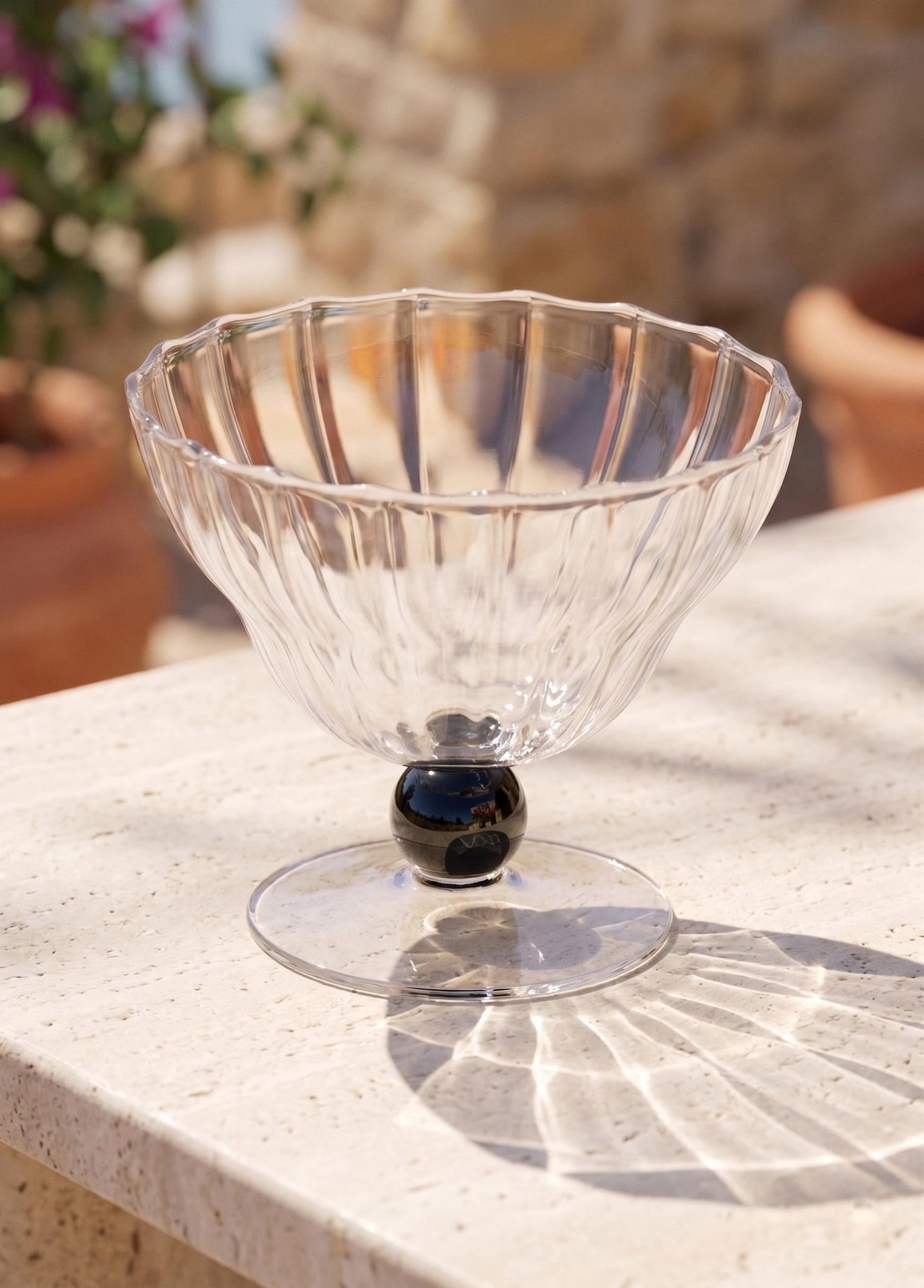 The Mia Cam Dondurmalık ve Tatlı Sunum Kasesi Black 240 ml