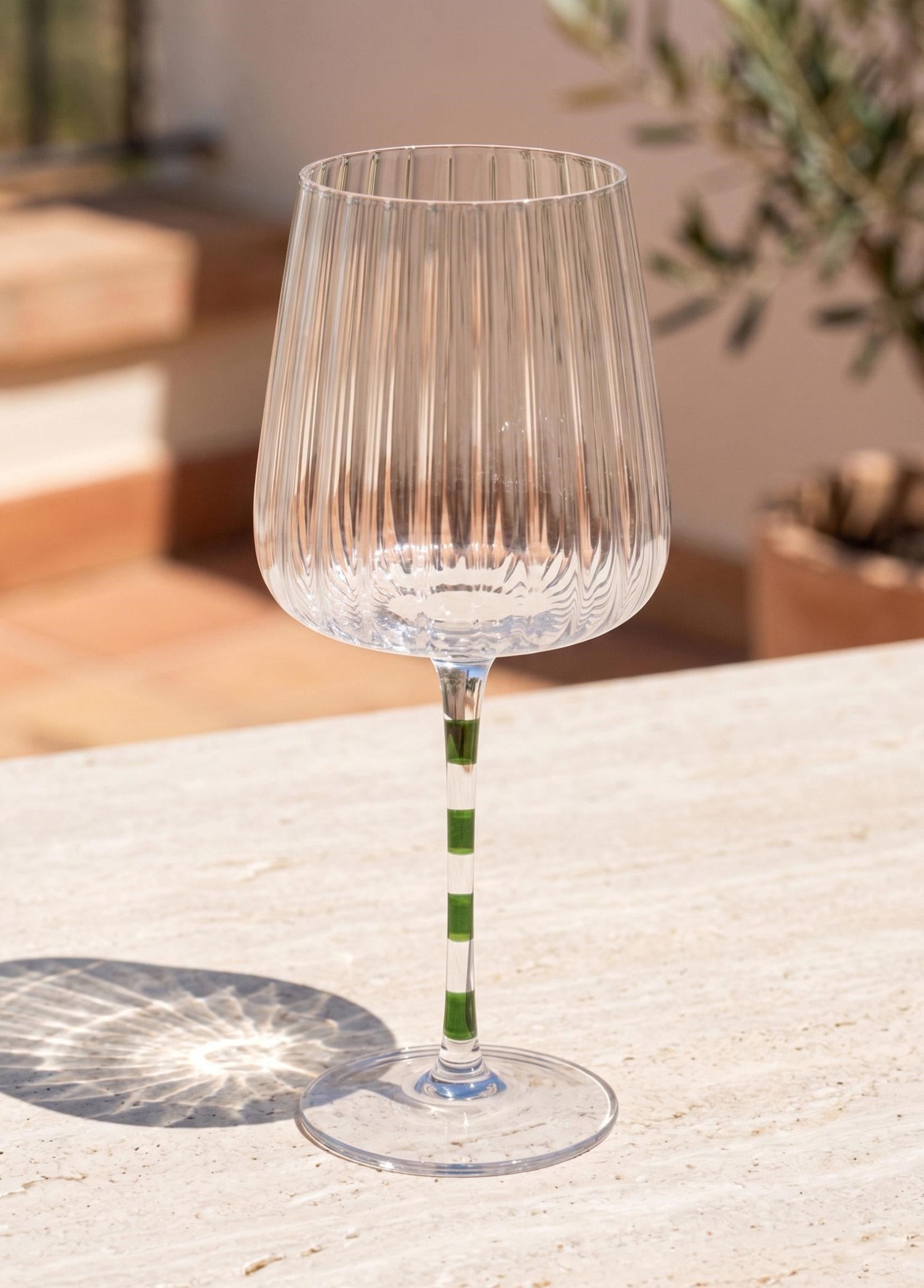 The Mia Şarap Kadehi Mor Yeşil 600 ml