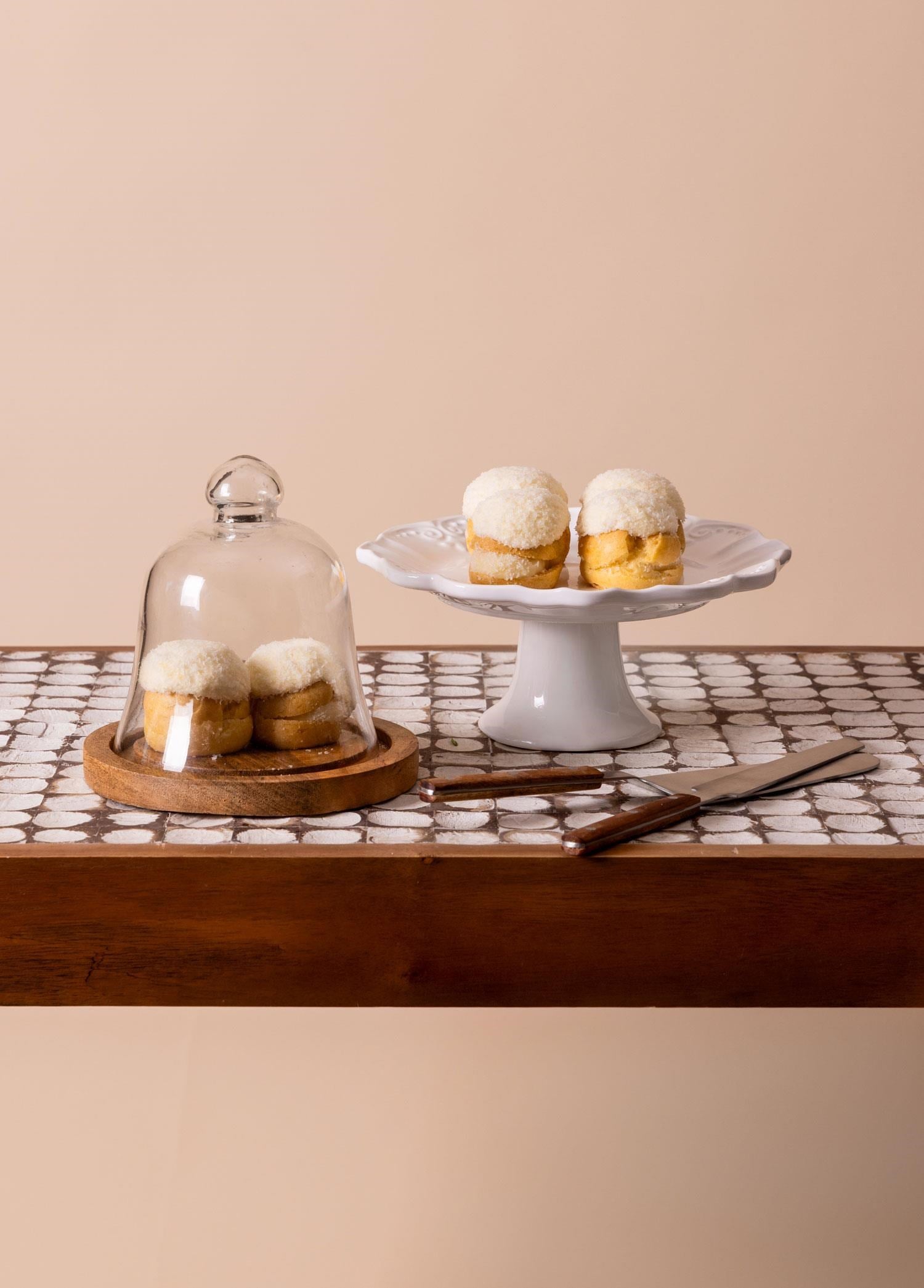 The Mia Madera Kek Saklama Fanusu 15x16x16 cm