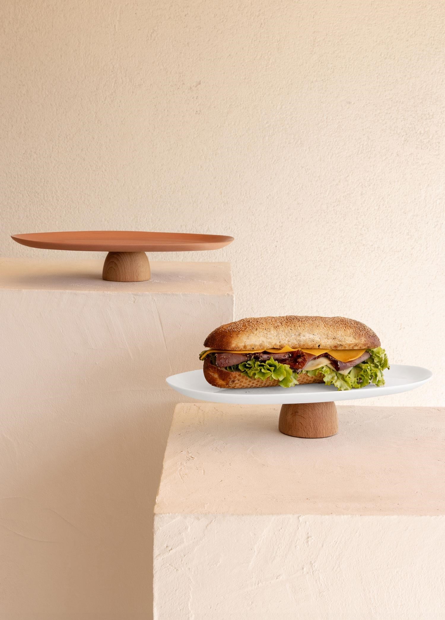 The Mia Limoges Ahşap Ayaklı Servis Tabağı Beyaz 34x17x6,5 cm