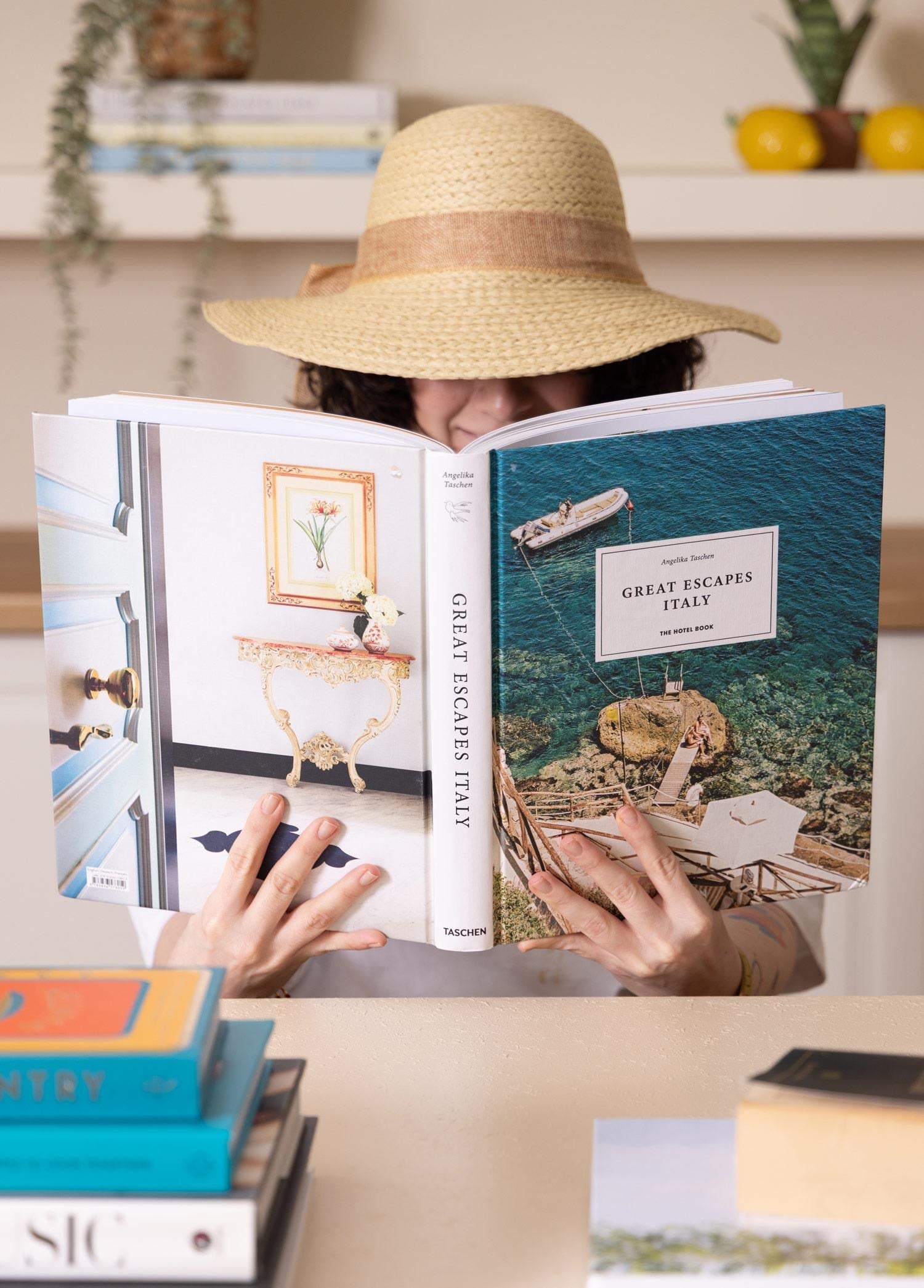 The Mia Great Escapes Italy A Kitap