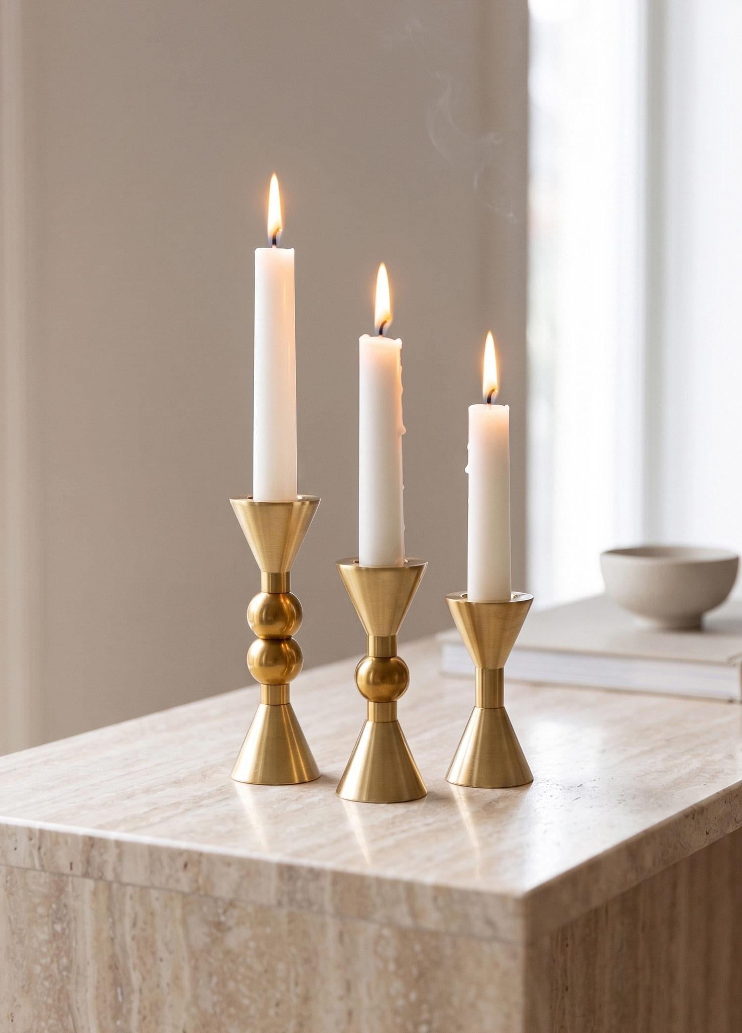 The Mia Brass Pirinç Konik Şamdan 3 Parça Set