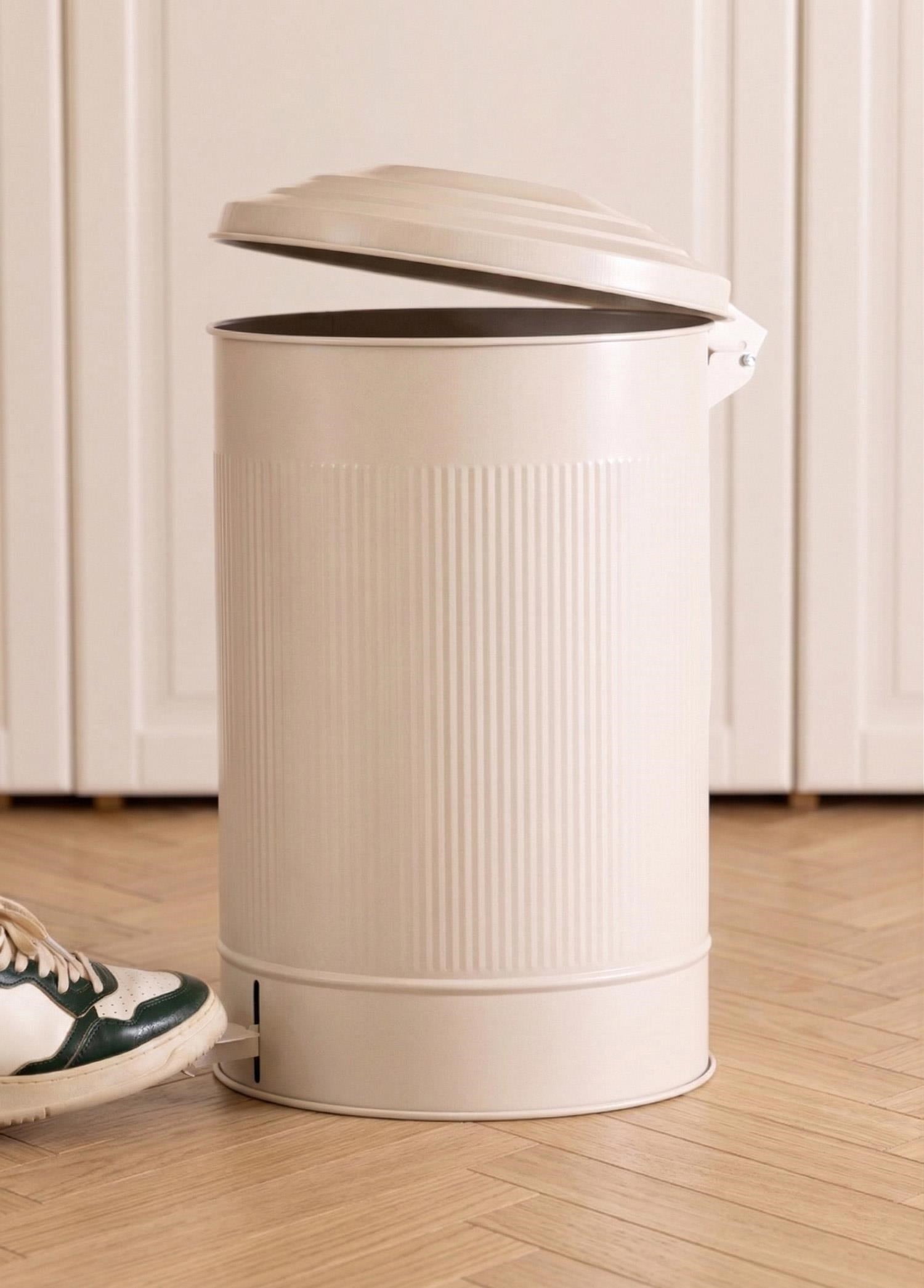 The Mia Stripe Mutfak Çöp Kovası Bej 37 Lt