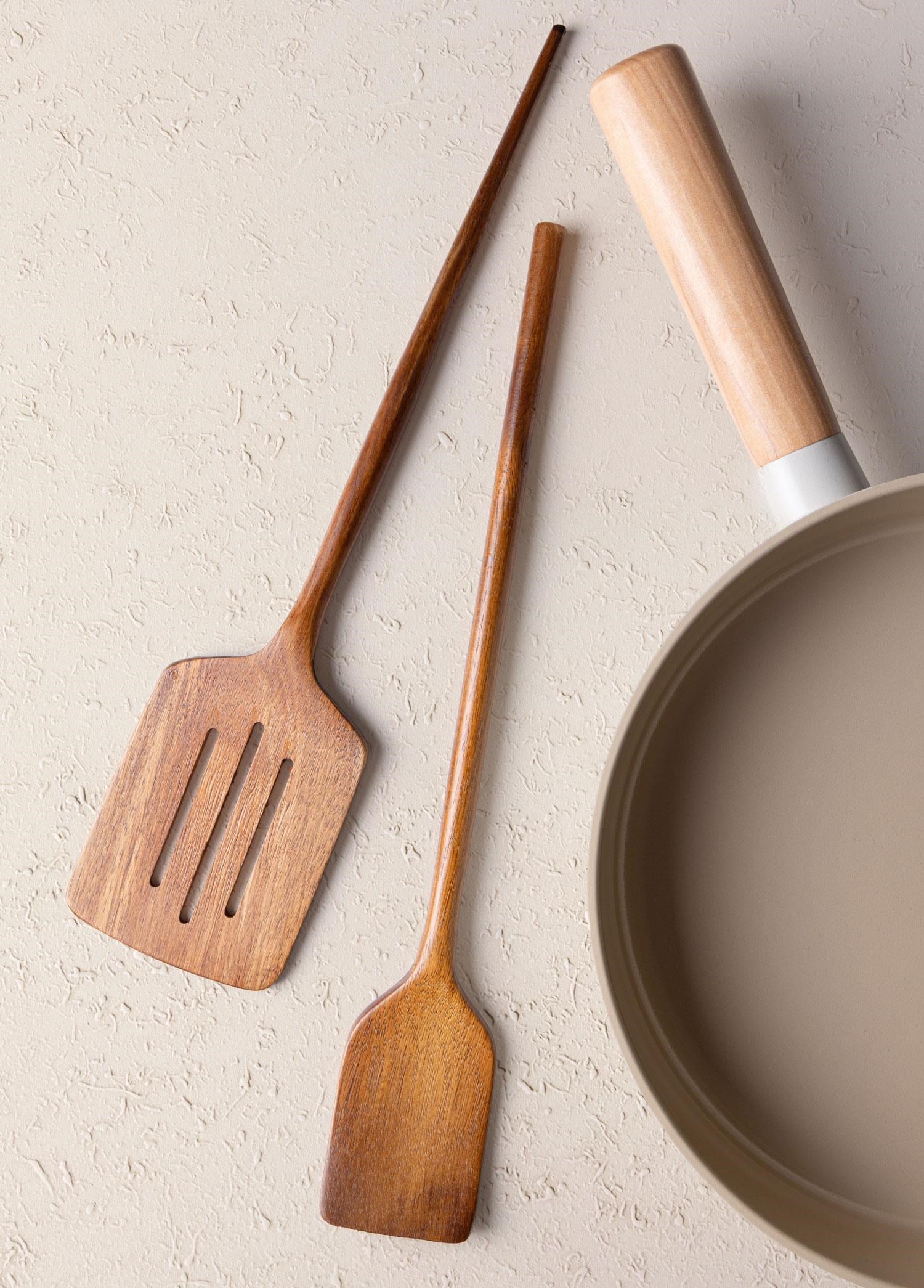 The Mia Natura Akasya Spatula 35x6 cm