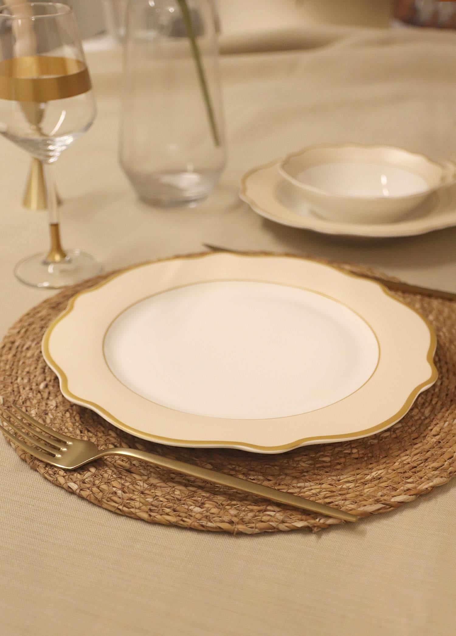 The Mia Jaswely Servis Tabağı 6 Parça Krem 27 Cm