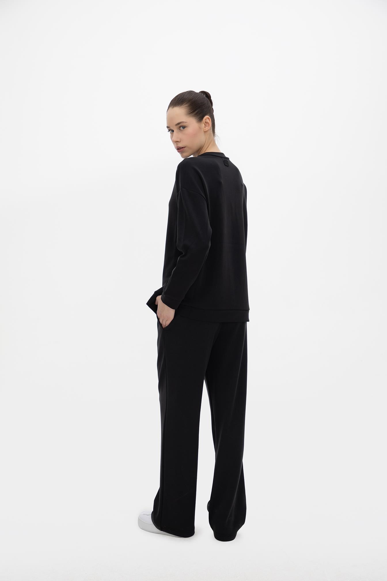 Oma Sweat Jet Black S