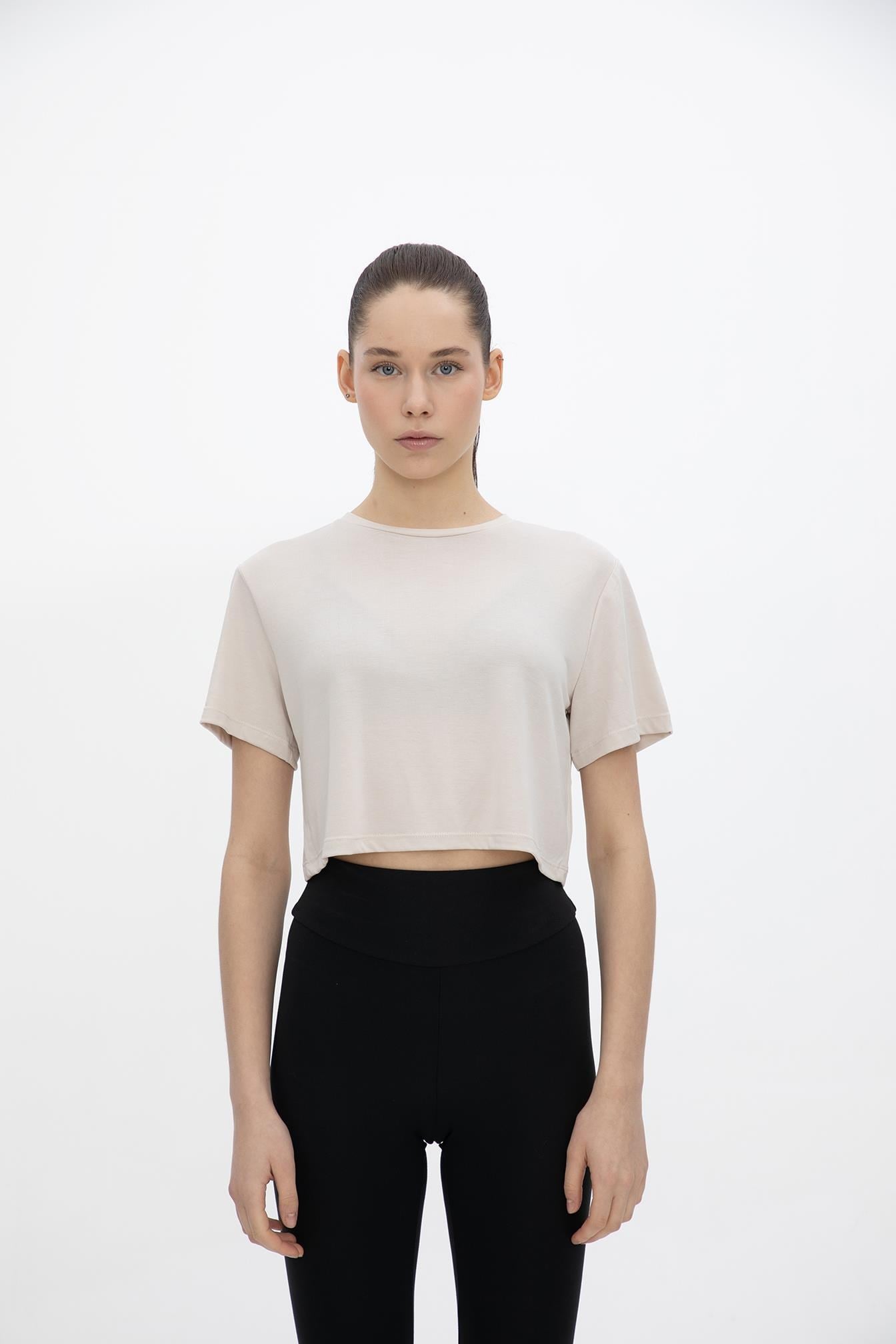 Oma Crop T Shirt Cloud Dancer M