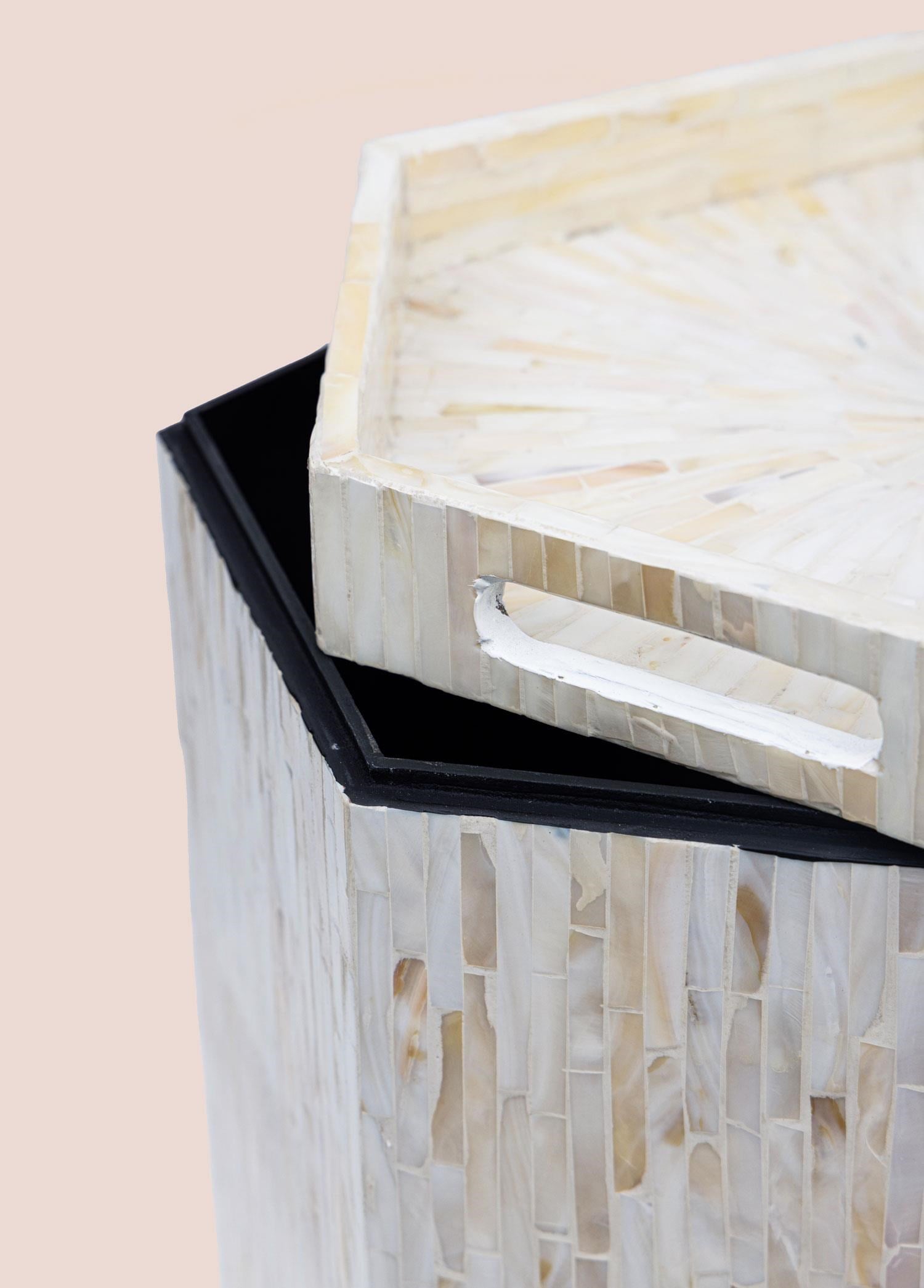 The Mia Sedef Tabure Yan Sehpa 38x33x47 cm TLC0131