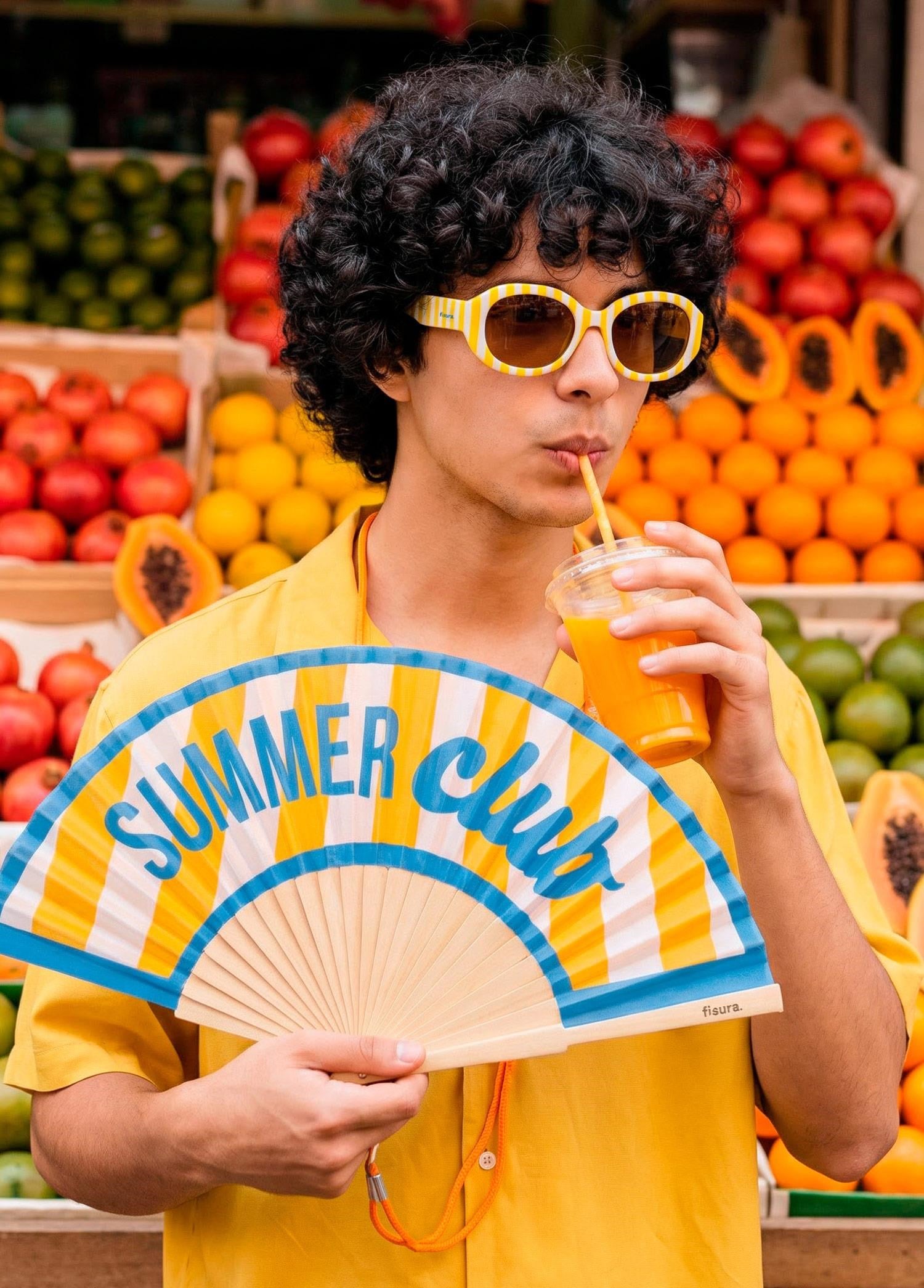 The Mia El Yelpazesi Summer Club