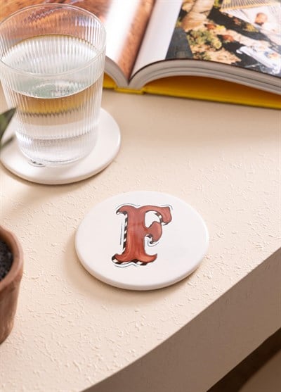 The Mia Harf Bardak Altlığı F