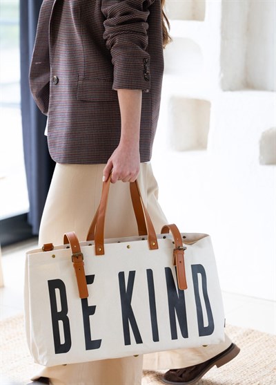 KYND Be Kynd Uzun Askılı Kol Çantası 50 x 30 x 30 Cm