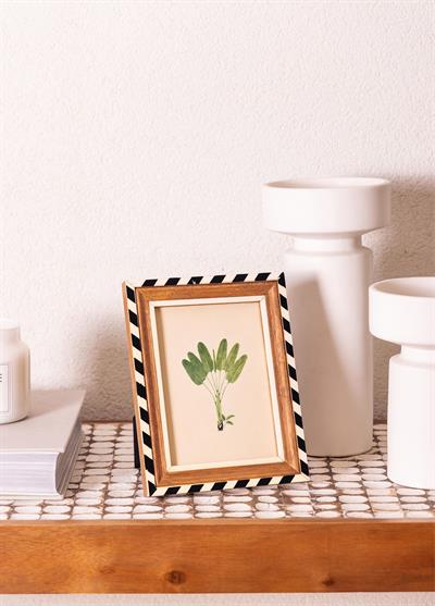 The Mia Striped Fotoğraf Çerçevesi 18x23 cm