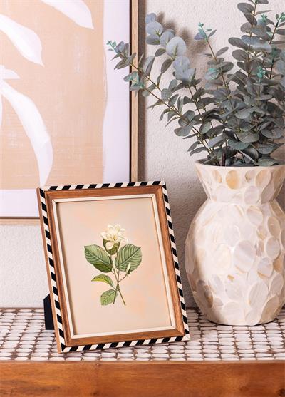 The Mia Striped Fotoğraf Çerçevesi 25x30 cm