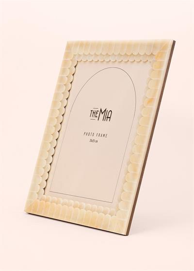 The Mia Wavy Fotoğraf Çerçevesi Sarı 25x30 cm