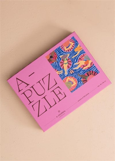 The Mia Havuz Partisi Temalı Puzzle