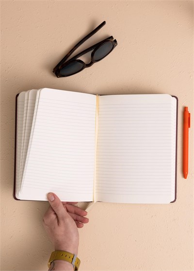 The Mia Pembe Dalga Desenli Defter 16 x 21 cm