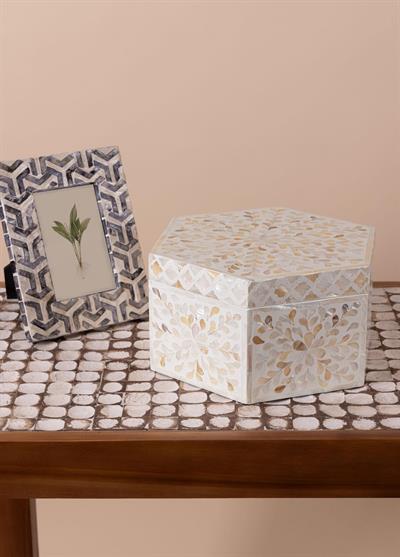 The Mia Sedef Altıgen Kutu 28x24x14 cm TLC0075