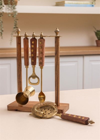 The Mia Wood Standlı Kokteyl Hazırlama Takımı 4 Parça