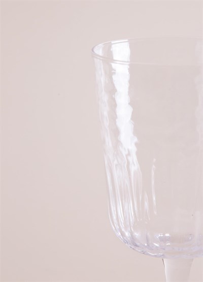 The Mia Steamy Şarap Kadehi 340 ml