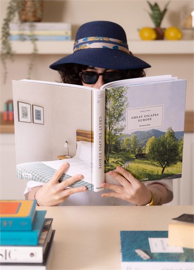 The Mia Great Escapes Europe Kitap