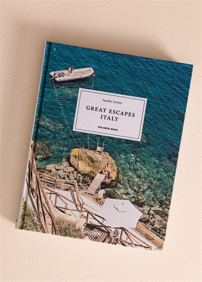 The Mia Great Escapes Italy A Kitap