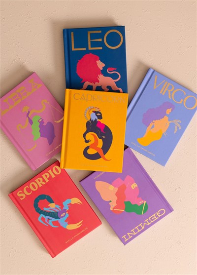 The Mia Libra Kitap