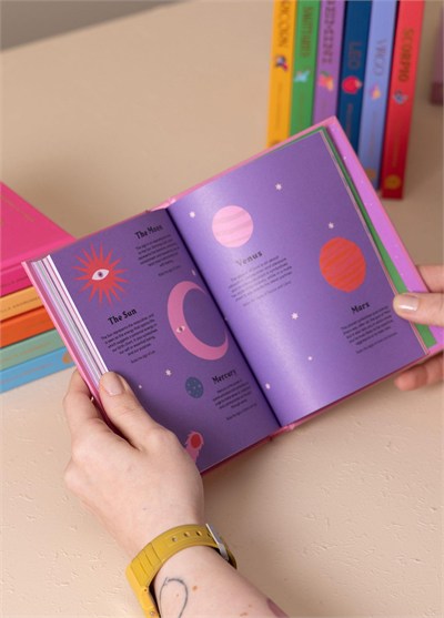 The Mia Libra Kitap
