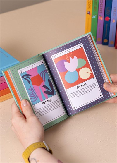 The Mia Pisces Kitap