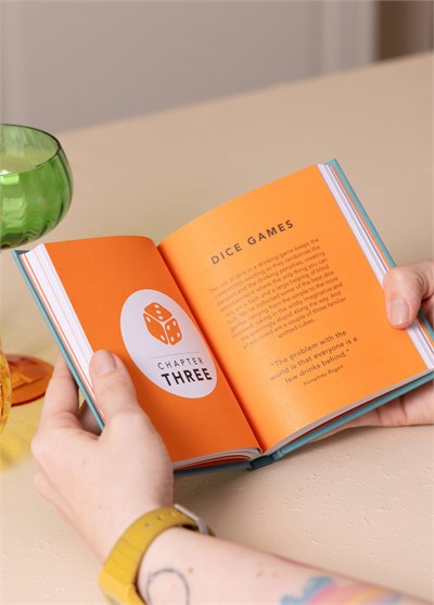 The Mia The Little Book Of Drinking Games A Kitap