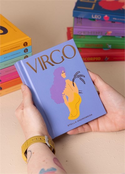 The Mia Virgo Kitap