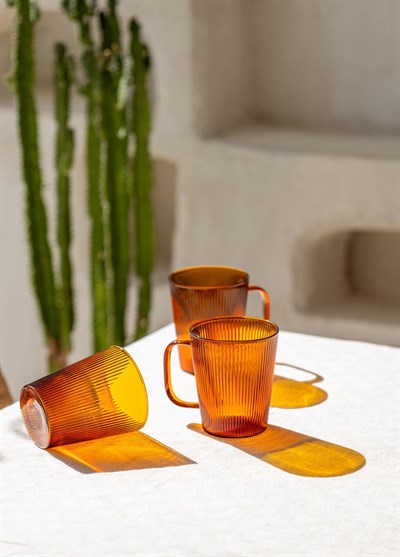 The Mia Striped Borosilikat Cam Kupa Amber 400 ml