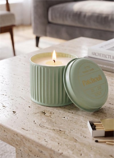 The Mia Calm Patchouli Kokulu Yeşil Kapaklı Mum 600 Gr 10x