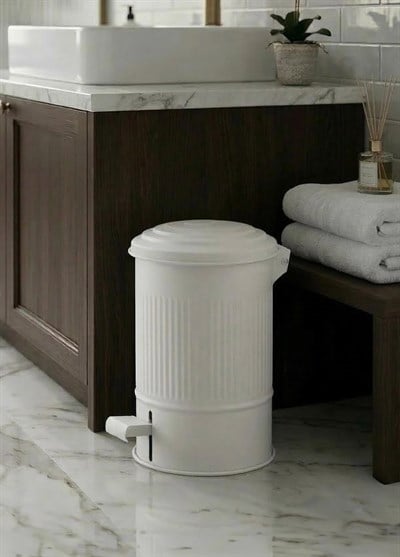 The Mia Stripe Mutfak ve Banyo Çöp Kovası Beyaz 5 Lt